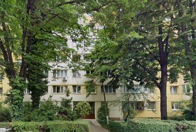 Apartament cu 3 camere decomandat în Obor - 1