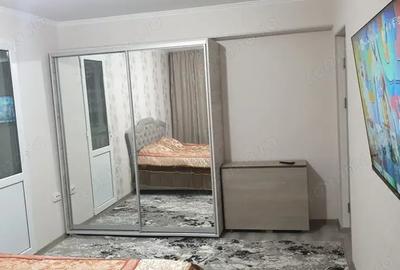 Garsonieră decomandată în Vitan