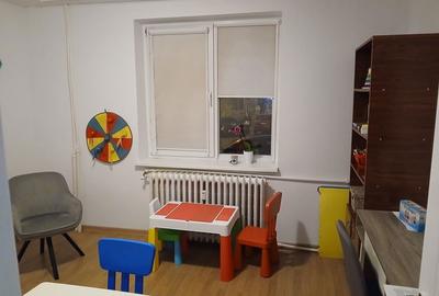 Apartament cu 2 camere semidecomandat în Titulescu