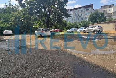 Teren de 442 mp, în Mioriței - 2