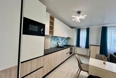 Apartament cu 3 camere semidecomandat, mobilat în Florești - 2