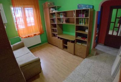 Apartament cu 2 camere în Tractorul - 1