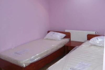 Apartament cu 4 camere în Drumul Carului