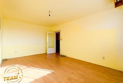 FILM&Tur 3D!Apartament decomandat,3 camere,rezidential,Sfantu Gheorghe - 2