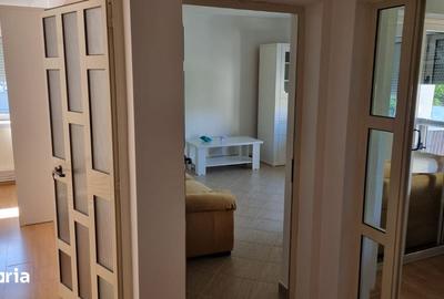 Apartament cu 2 camere decomandat în Calea București - 2