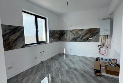 Casă de vânzare | Teren 350 mp | 4 camere | Dormitor cu baie poprie | - 4