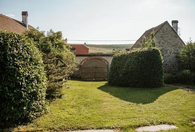 Ansamblu de Case Granari - 3