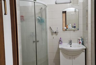 Apartament cu 3 camere, mobilat în Peninsula - 18
