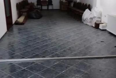Spațiu comercial, de 120 mp, în Central - 5