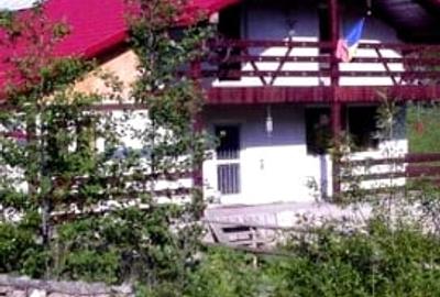 Casă individuală cu 6 camere cu Teren 900 Mp în Poiana Micului - 1