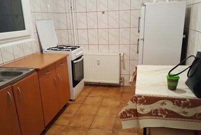 Apartament cu 2 camere decomandat în Drumul Taberei - 3