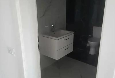 Proprietar vand apartament in bloc nou - 3