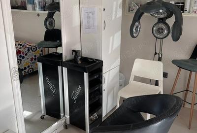 Inchiriez post coafor frizerie zona ultracentrala in Galati - 100 euro - 2
