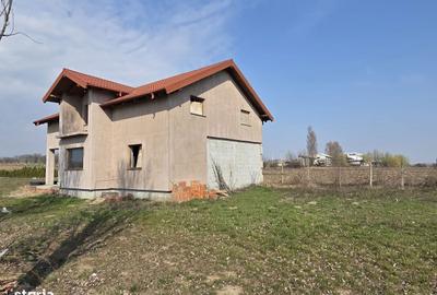 Casă cu 4 camere în Domnești-Târg - 5