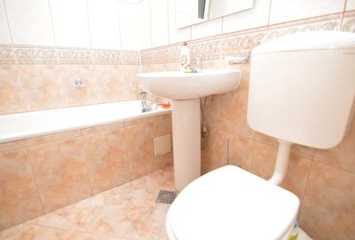 Apartament cu 4 camere decomandat în Unirii - 33