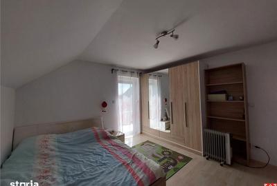 Casă cu 5 camere cu Teren 540 Mp în Sânmihaiu Român - 11
