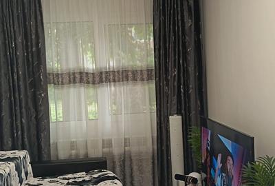 Apartament cu 3 camere decomandat în Micro 40 - 6