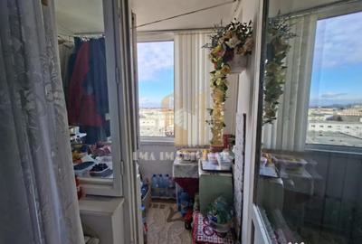 Garsonieră decomandată în Tractorul - 9