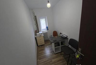 Spațiu comercial, de 6 mp, în Faleza Nord