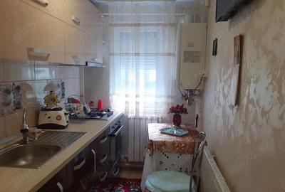 Vanzare Apart. 2 cam. cf.2, parter, mobilat si utilat la cheie, zona Obor - aproape de Market-Profi - 13