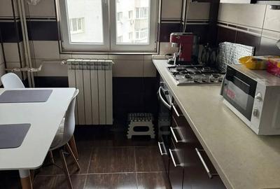 Apartament cu 2 camere decomandat, mobilat în Titulescu - 12