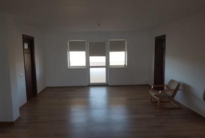 Casă cu 4 camere cu Teren 1500 Mp în Central - 6