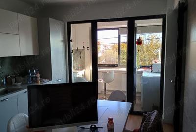 Apartament cu 3 camere decomandat în Central - 8