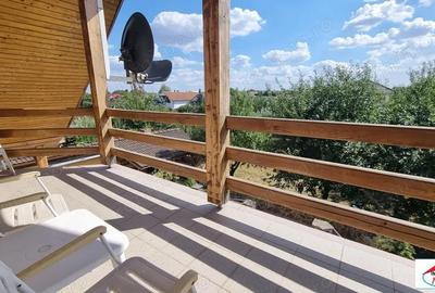 Casă cu 7 camere cu Teren 1717 Mp în Bercu Roșu - 3