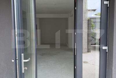 Spațiu comercial, de 90 mp, în Central