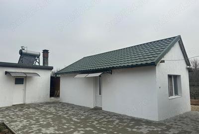 Casă cu 5 camere cu Teren 3885 Mp în Izgar - 1