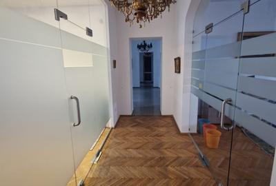 Birou, de 40 mp, în Centrul Istoric - 2