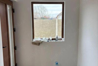 Casă cu 4 camere cu Teren 470 Mp în Sânmihaiu Român - 3