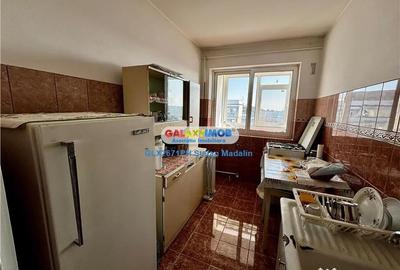Apartament cu 2 camere decomandat, mobilat în Vest