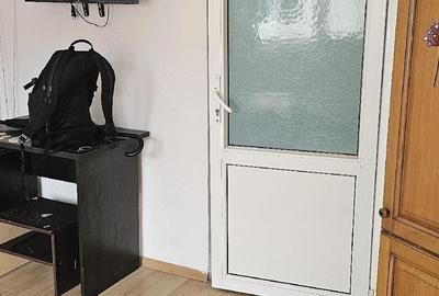 Garsonieră decomandată în Dârste