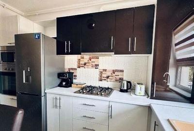 Apartament 2 camere zona Sebastian - 1