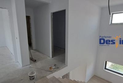 Casa individuala P+1+POD, 130 mp, zona Le Gaga, Ciurbesti - 9