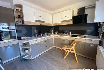 Apartament cu 3 camere decomandat în Cetății - 2