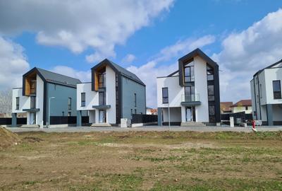 Teren unic, exclusivist – zonă premium, perfect pentru vilă/imobil de lux. OMNIA - 1