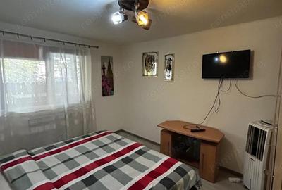 Apartament 2 Camere Parneava De Inchiriat La Casa - 2