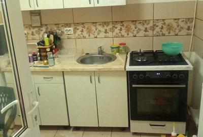 Casă cu 3 camere cu Teren 120 Mp în Rahova