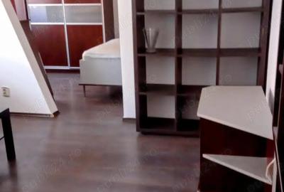 Direct proprietar ap 2 camere Hippdrom 1