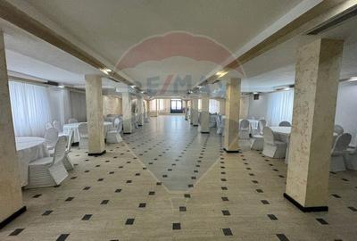 Spațiu comercial de 900mp de închiriat în zona Romanesti - 3