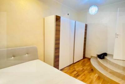Casă cu 5 camere cu Teren 750 Mp în Central - 8