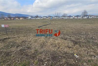 Teren de 399 mp, în Central