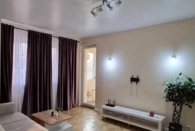 Apartament cu 2 camere semidecomandat, mobilat în Titan