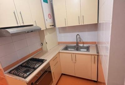 Apartament 3 camere , boxa, loc parcare, șos. Chitilei - școala Costeasca - 8
