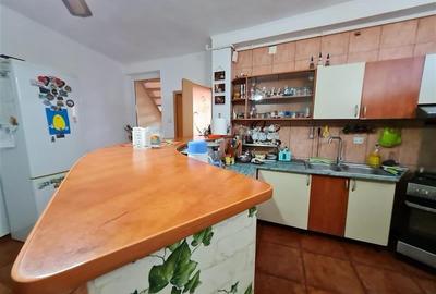 Pe incantare florala, casa cu 5 camere, curte individuala - Central, Brasov - 45