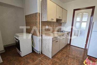 Garsoniera de inchiriat Terezian decomandata 2 balcoane Garsoniera de inchiriat Terezian decomandata 2 balcoane - 4