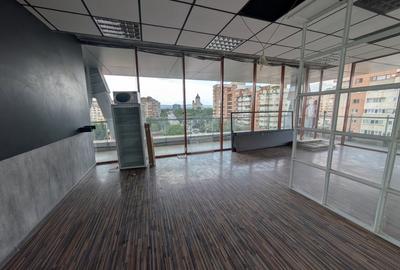 Spațiu comercial, de 40 mp, în Central - 2