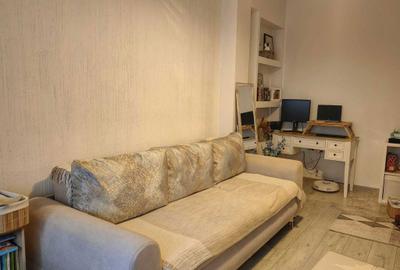 Apartament cu 2 camere decomandat în Apărătorii Patriei - 2